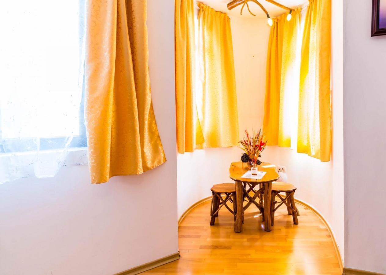 Hotel Castelul De Vis Petroszany Zewnętrze zdjęcie