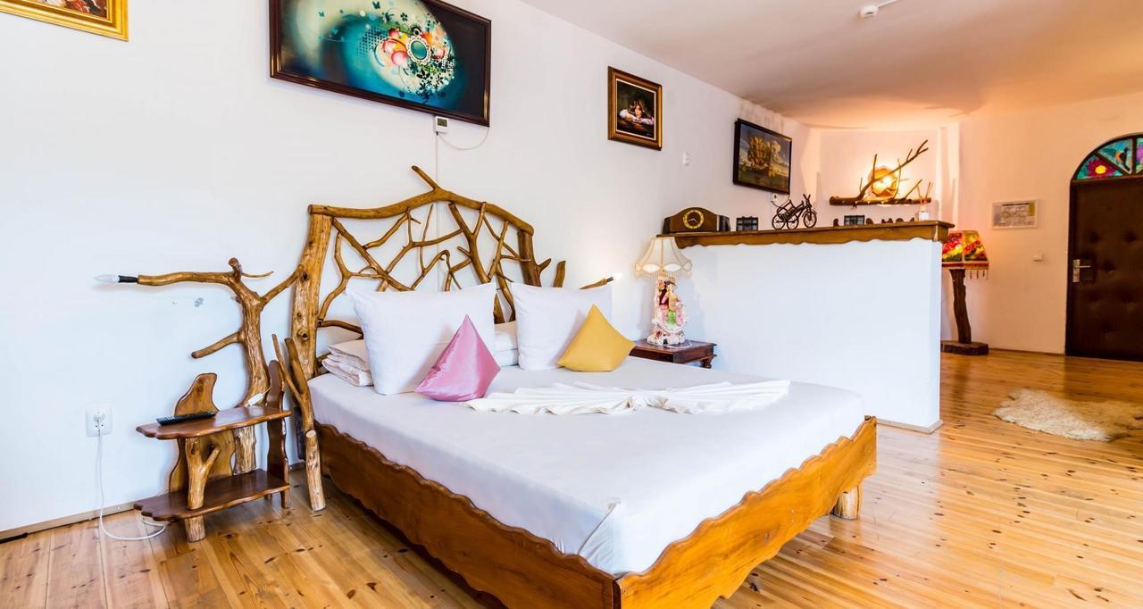Hotel Castelul De Vis Petroszany Zewnętrze zdjęcie